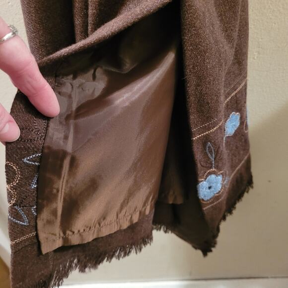 Vintage Wool Blend Floral Embroidered Maxi Skirt Brown W/Powder Blue Flowers 14W - Picture 7 of 8